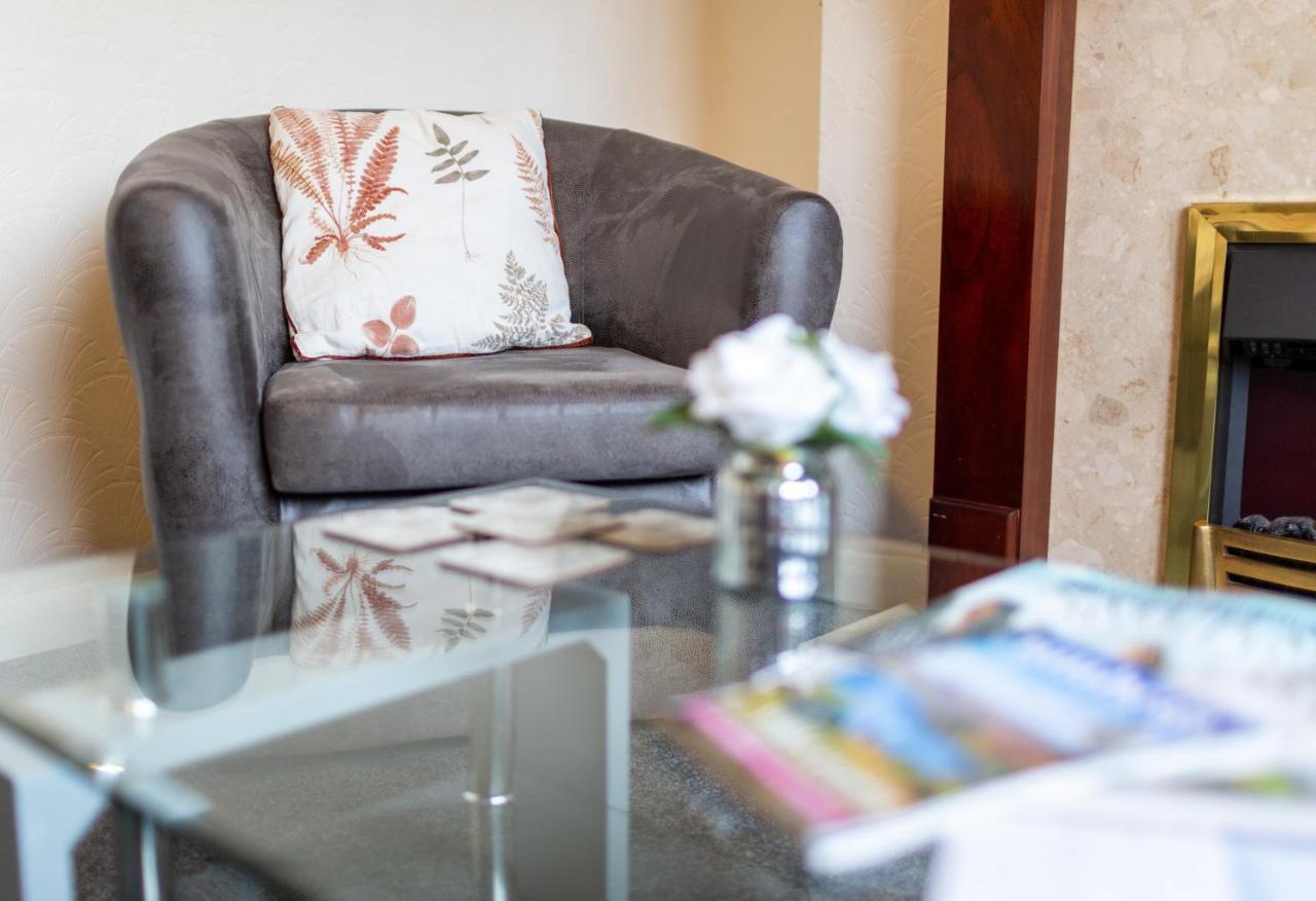 Adrian House, Near Hospital, Easy Parking + Garden