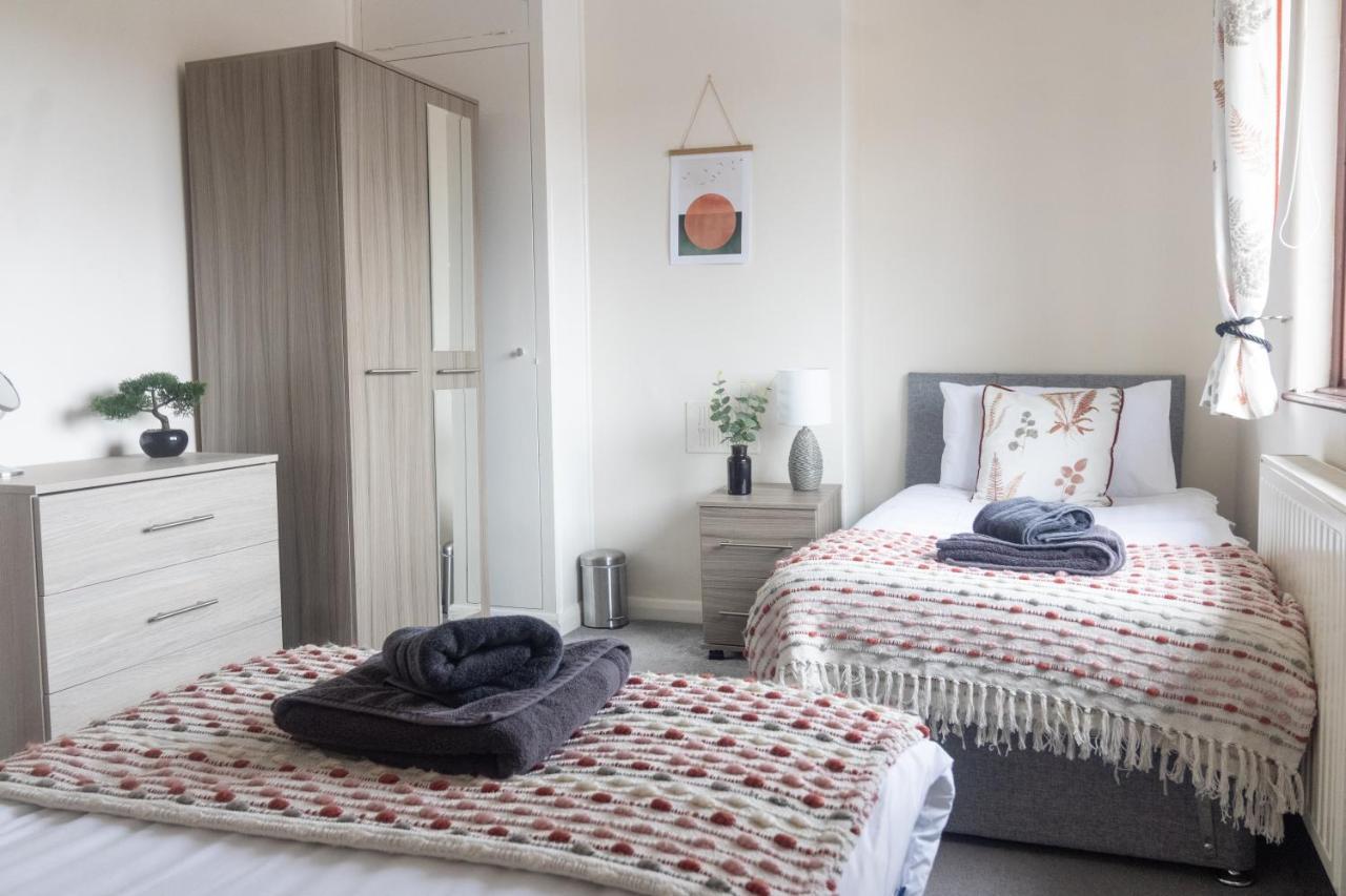 Apartment Adrian House, Near Hospital, Easy Parking + Garden *