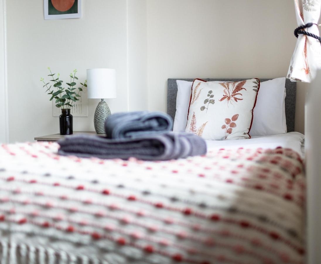 Apartment Adrian House, Near Hospital, Easy Parking + Garden Carlisle (Cumbria)